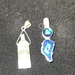 Elegant Silver and Blue Stone Pendant Set